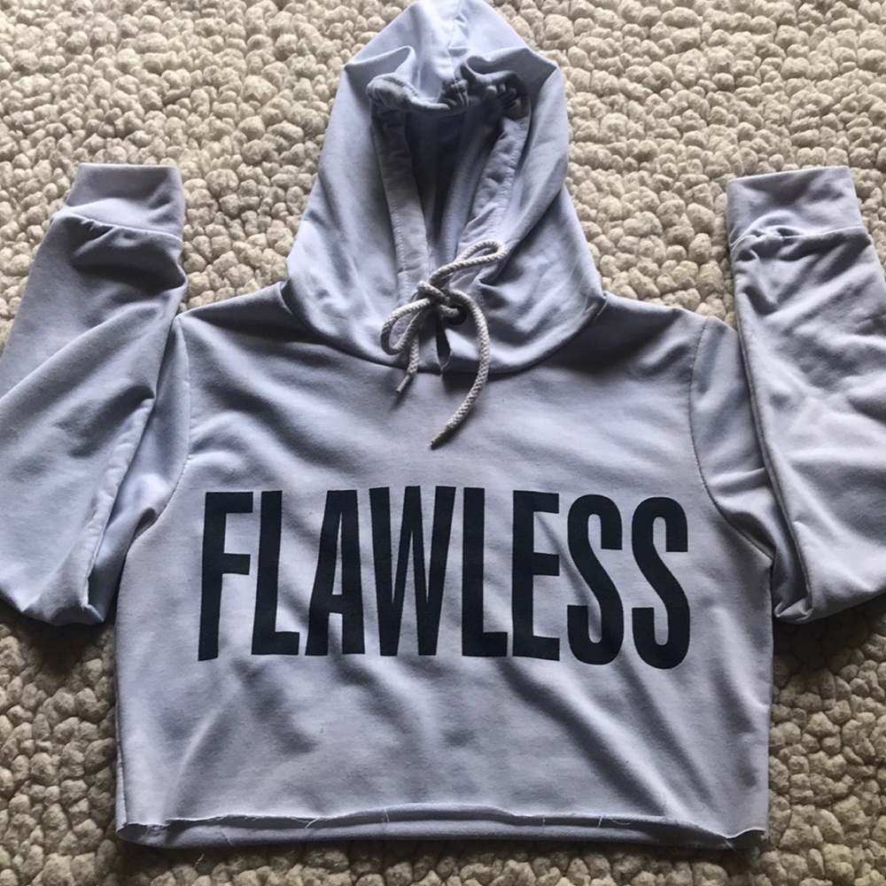 Flawless Hooded Crop